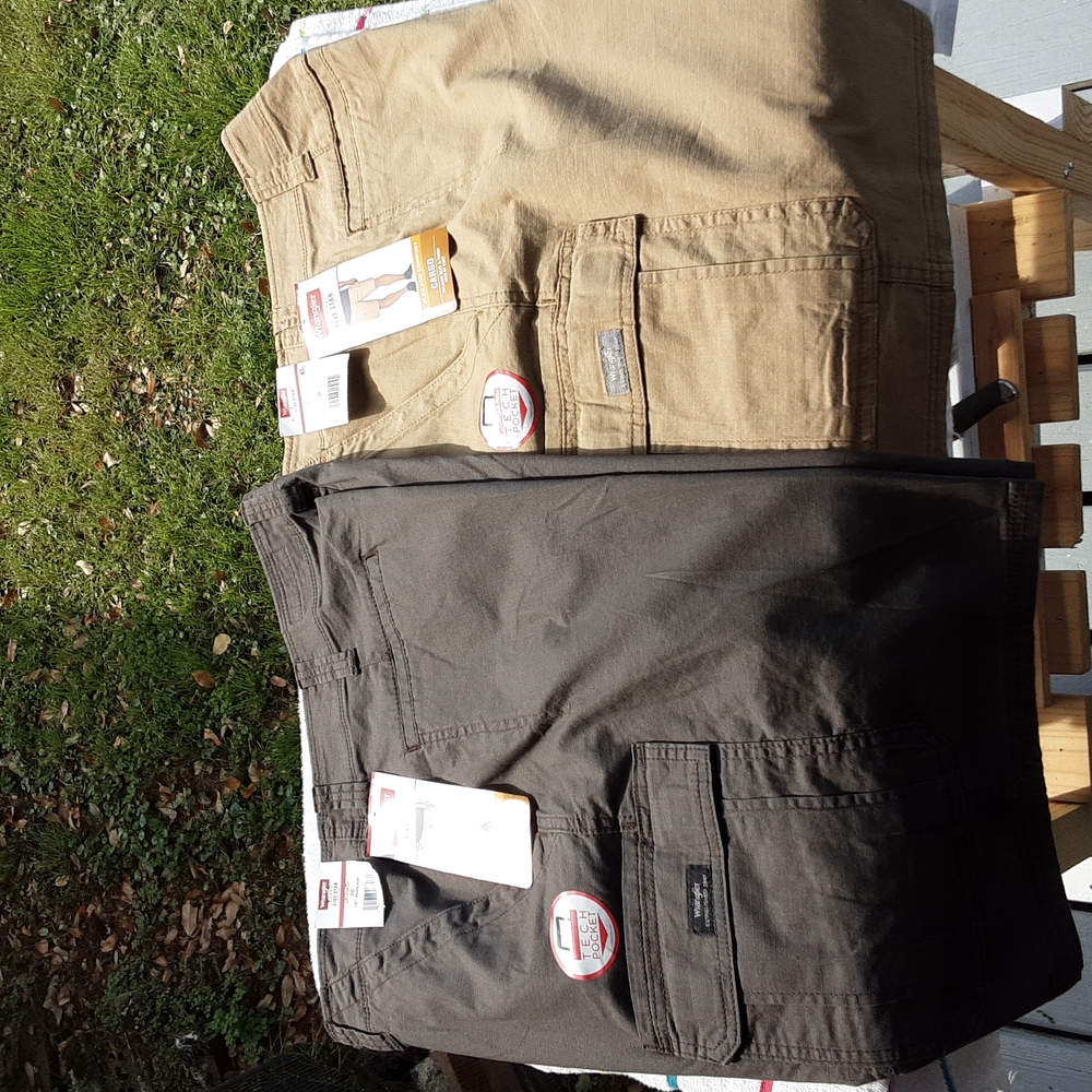 Wrangler men's cargo shorts